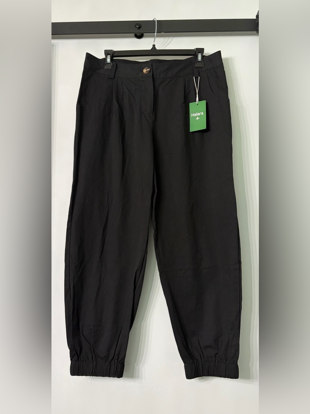 HALARA Black Cotton jogger pants